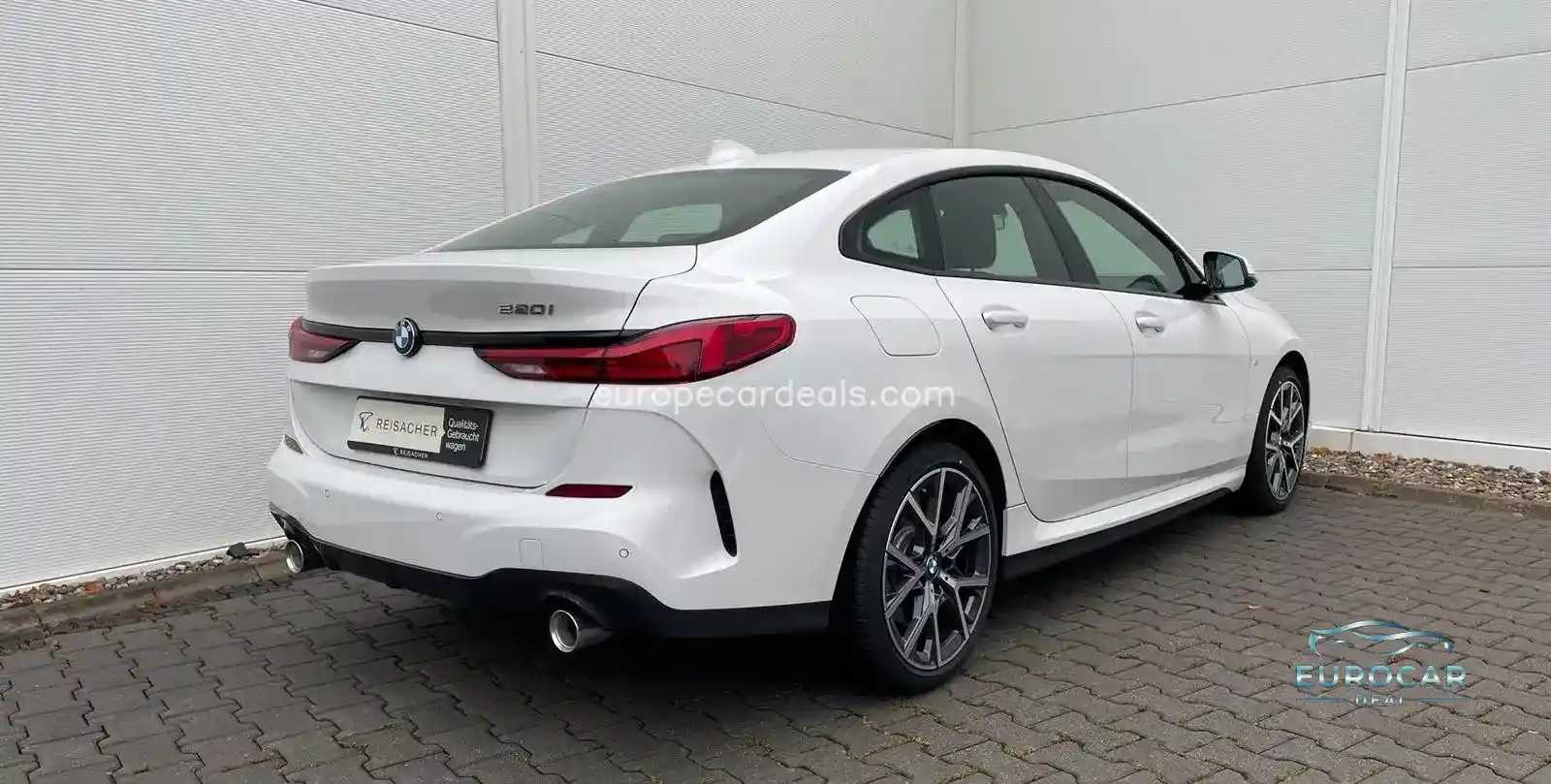 BMW 220