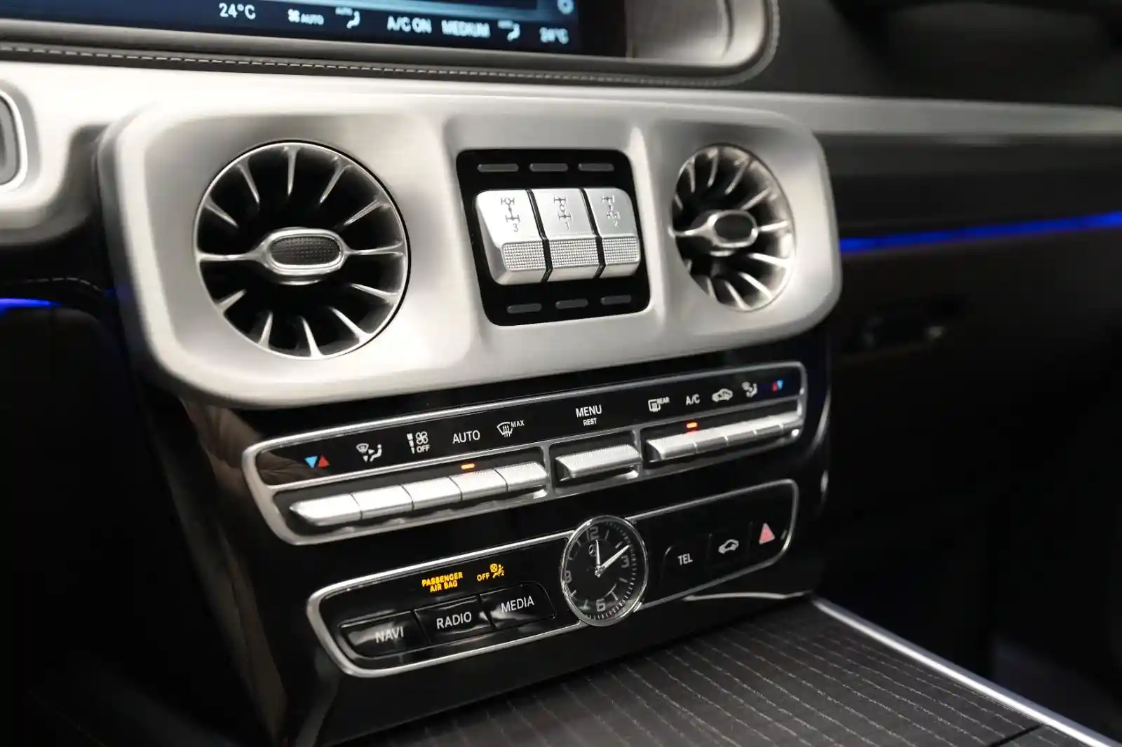 Mercedes-Benz G 500