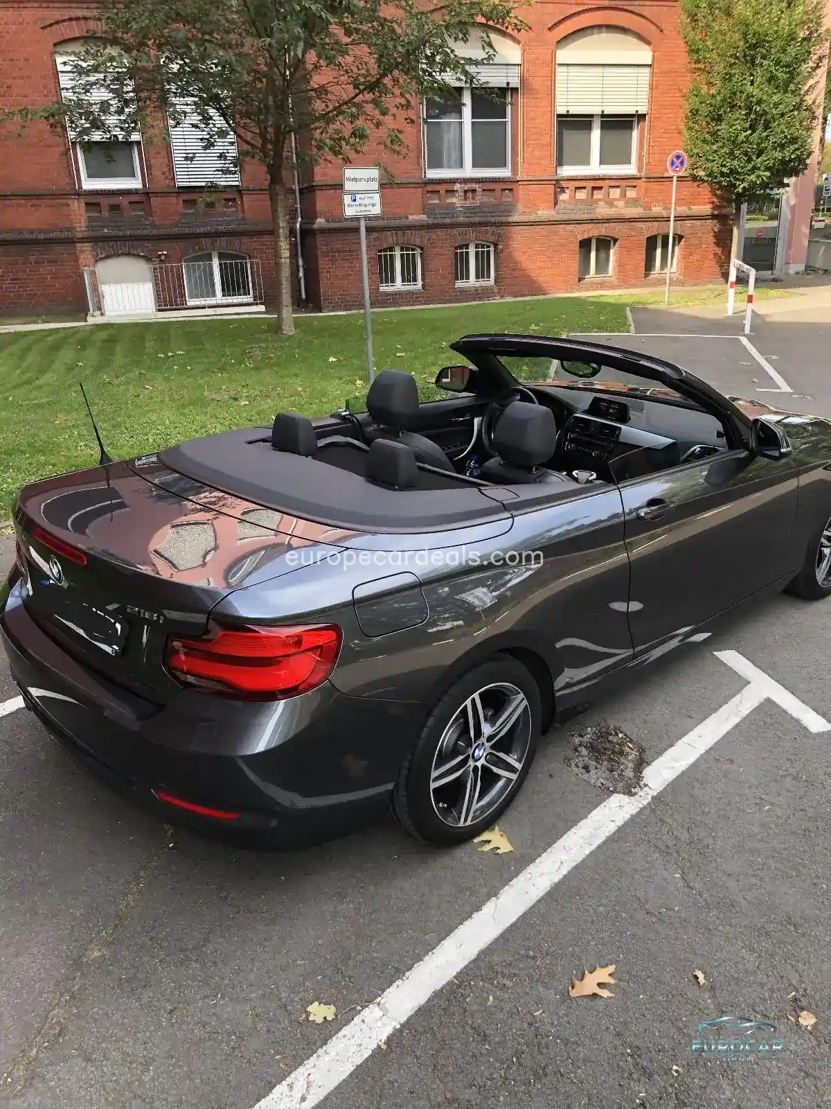 BMW 218