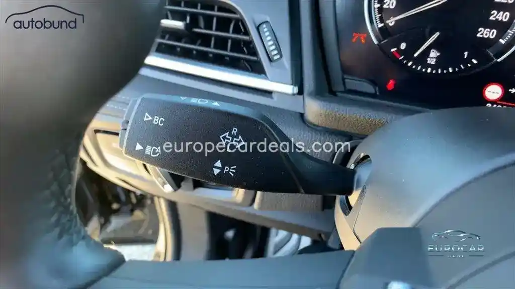 BMW 220