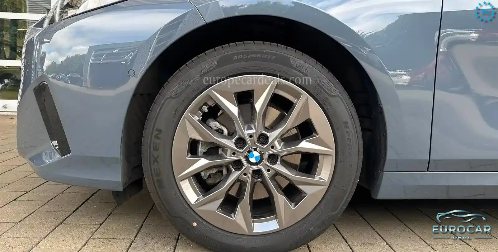 BMW 120