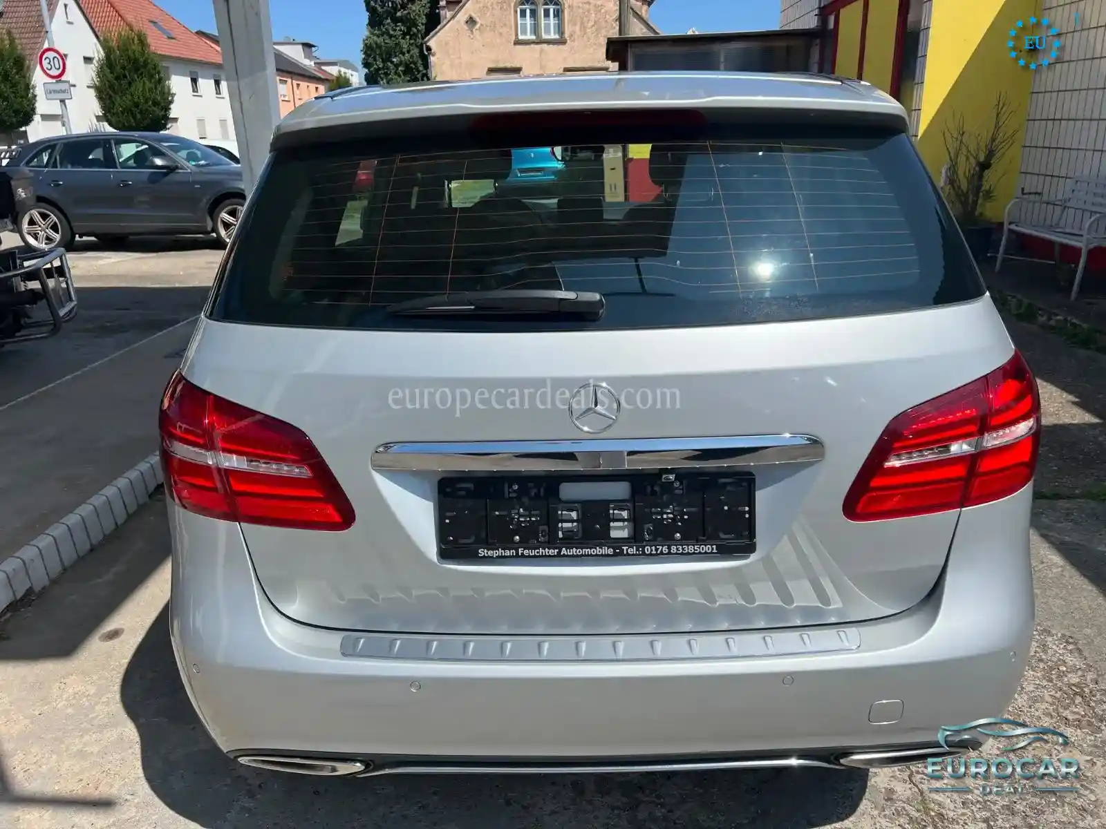 Mercedes-Benz B 200