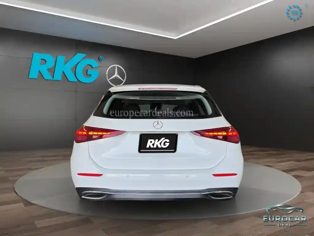 Mercedes-Benz C 220