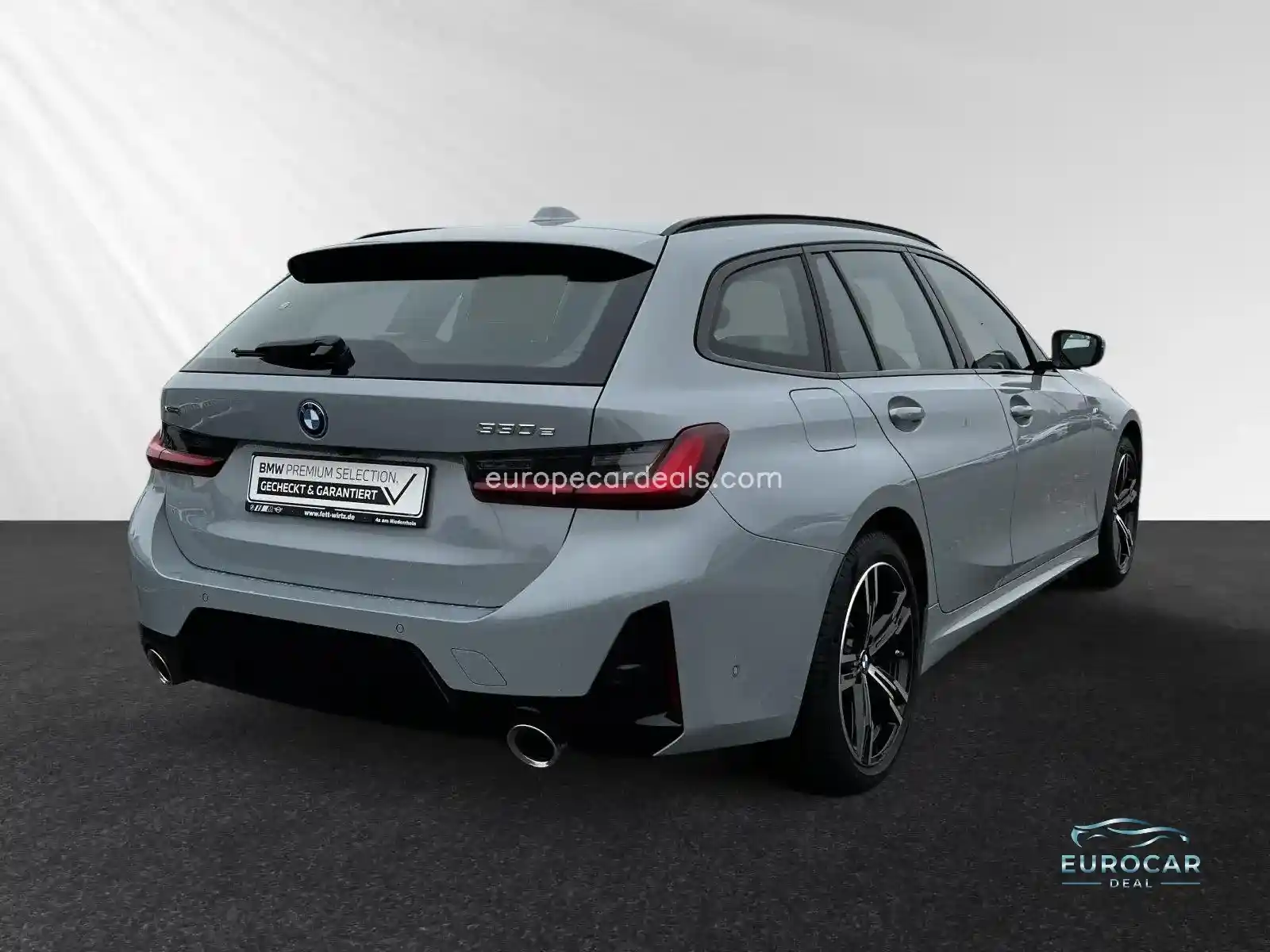 BMW 330