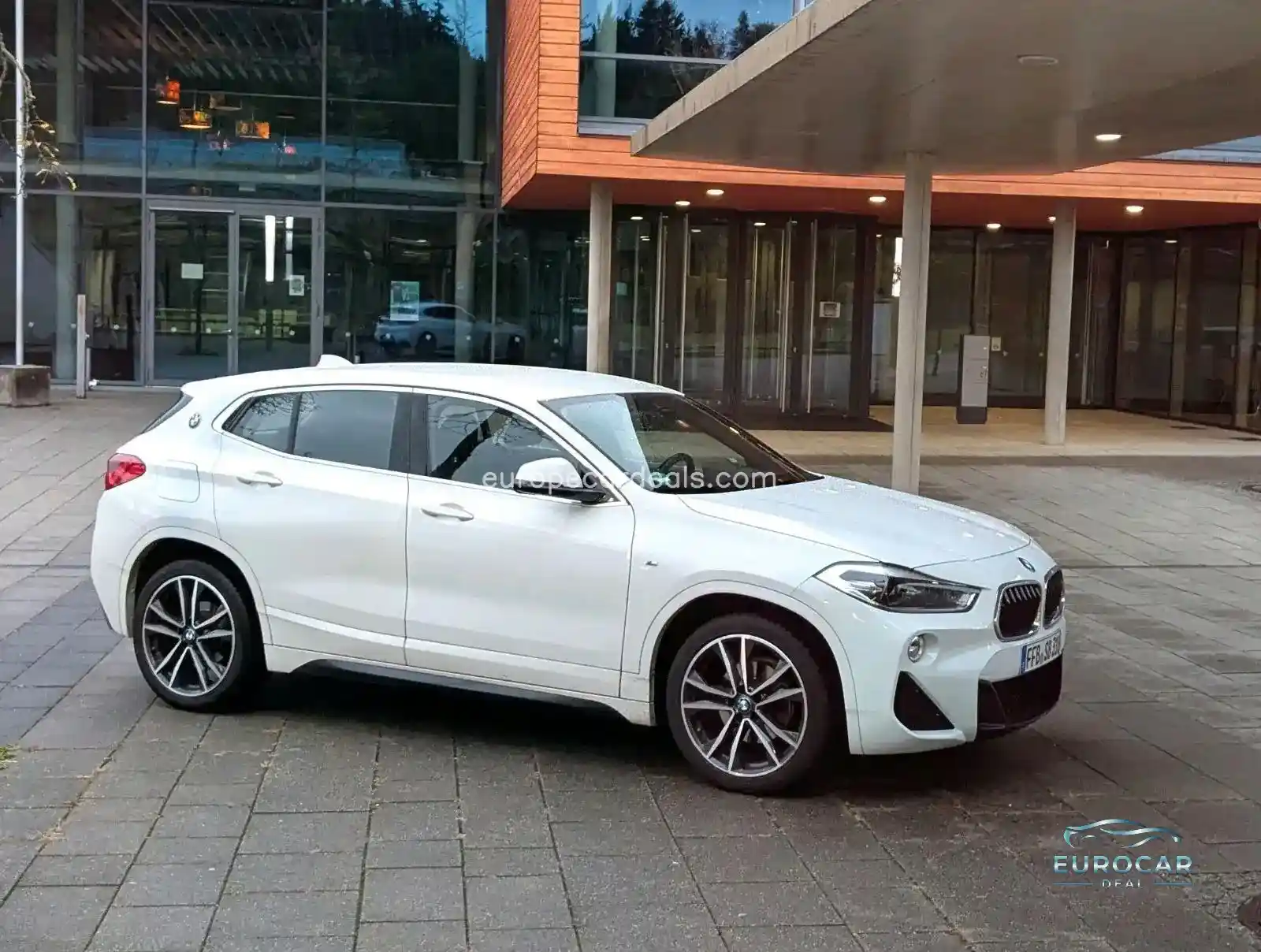 BMW 218