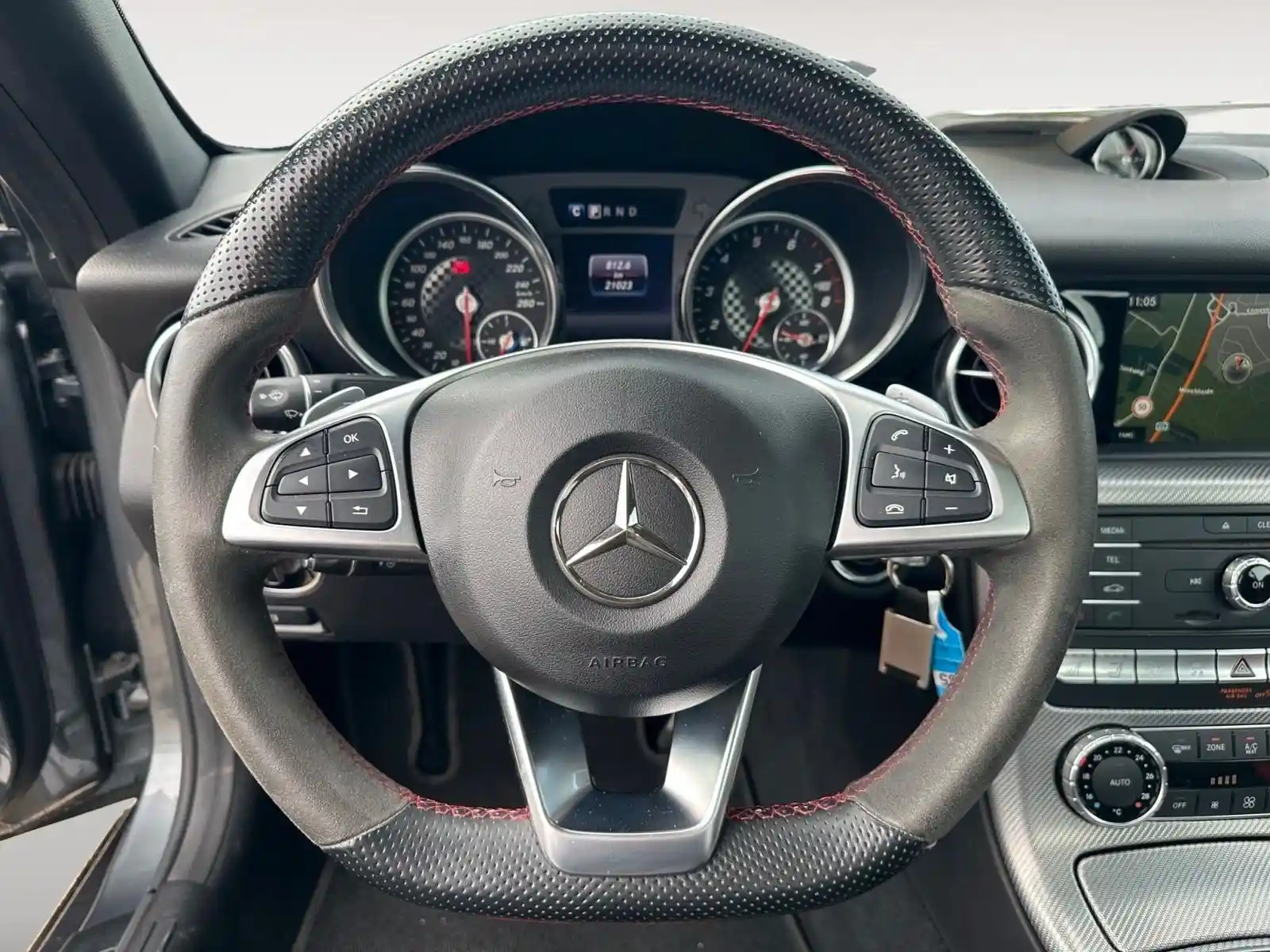 Mercedes-Benz SLC 300
