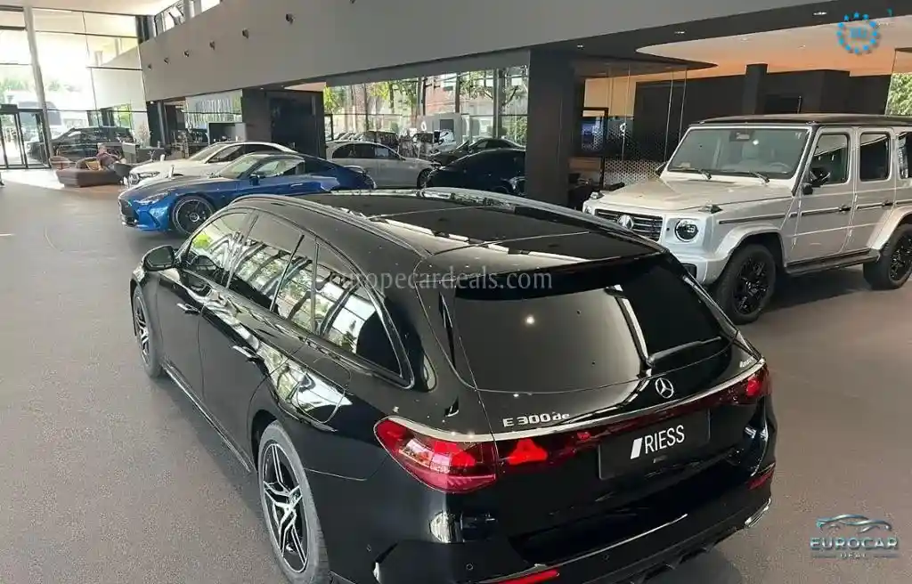 Mercedes-Benz E 300