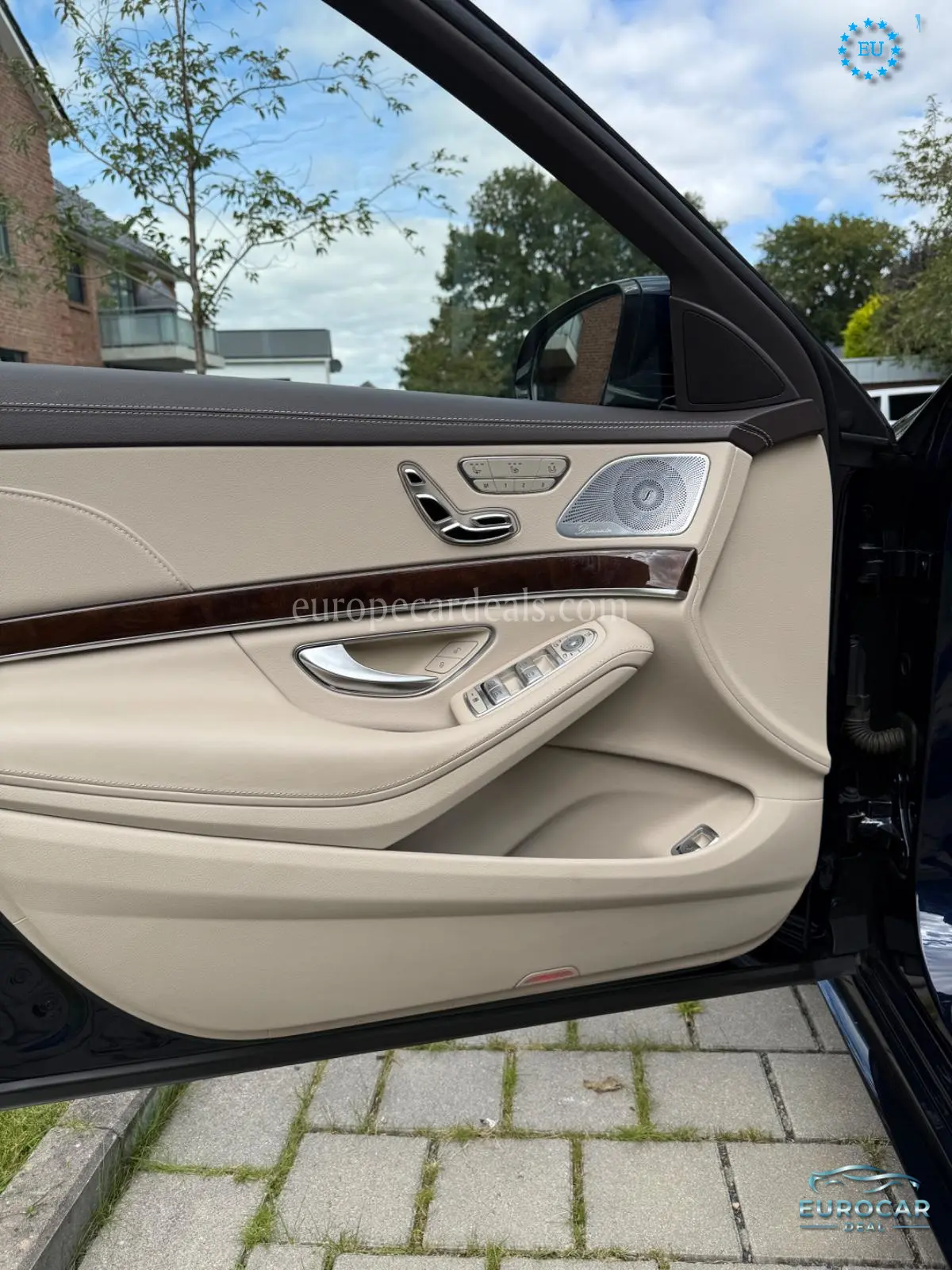 Mercedes-Benz S 560