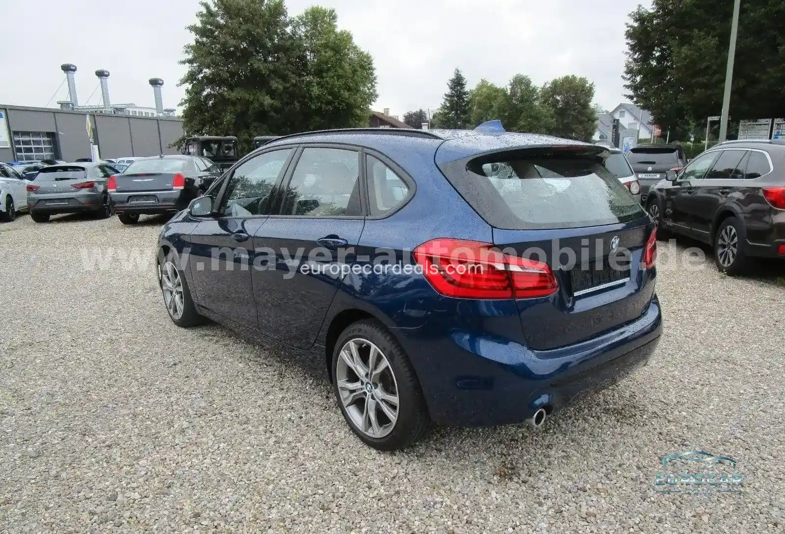 BMW 218