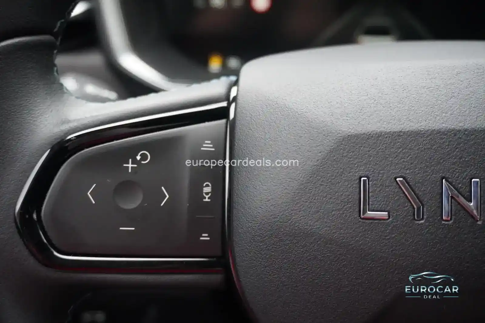 Lynk&Co 01