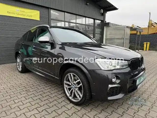 BMW X4 M40