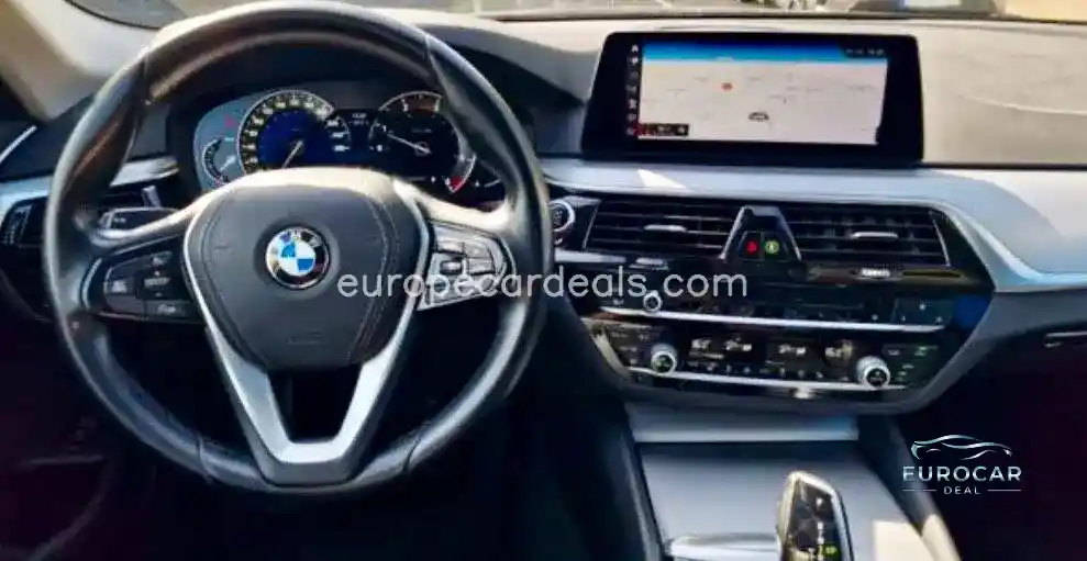 BMW 520