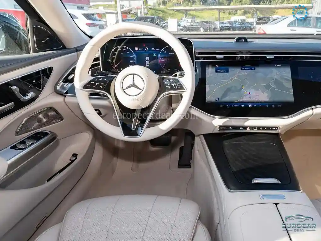 Mercedes-Benz E 200