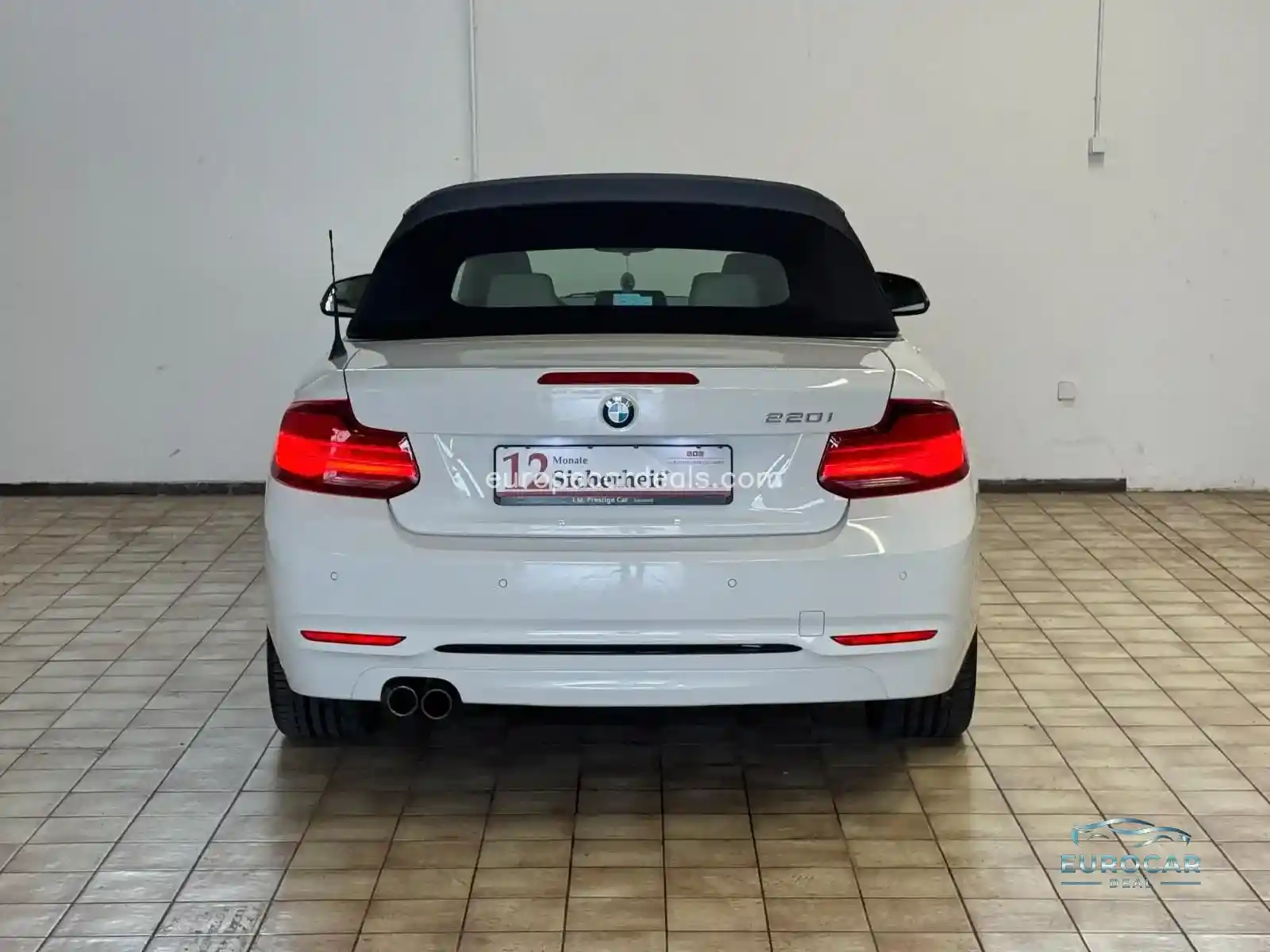 BMW 220