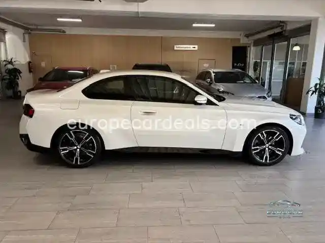 BMW 220