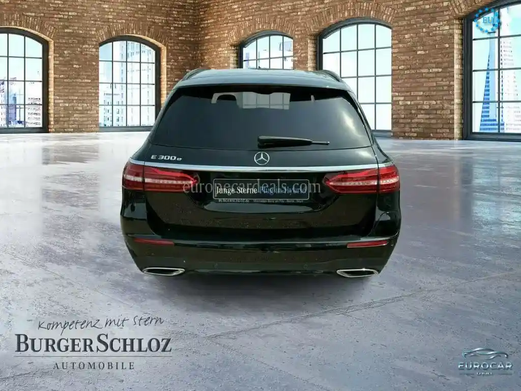 Mercedes-Benz E 300