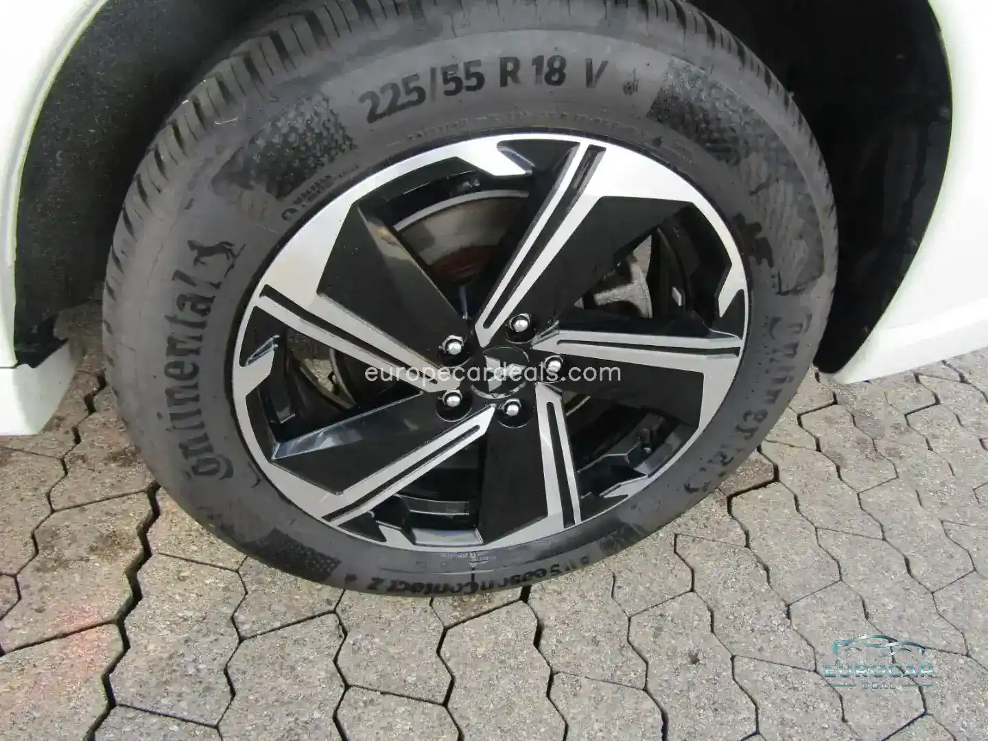 Mitsubishi Plug-in Hybrid Outlander