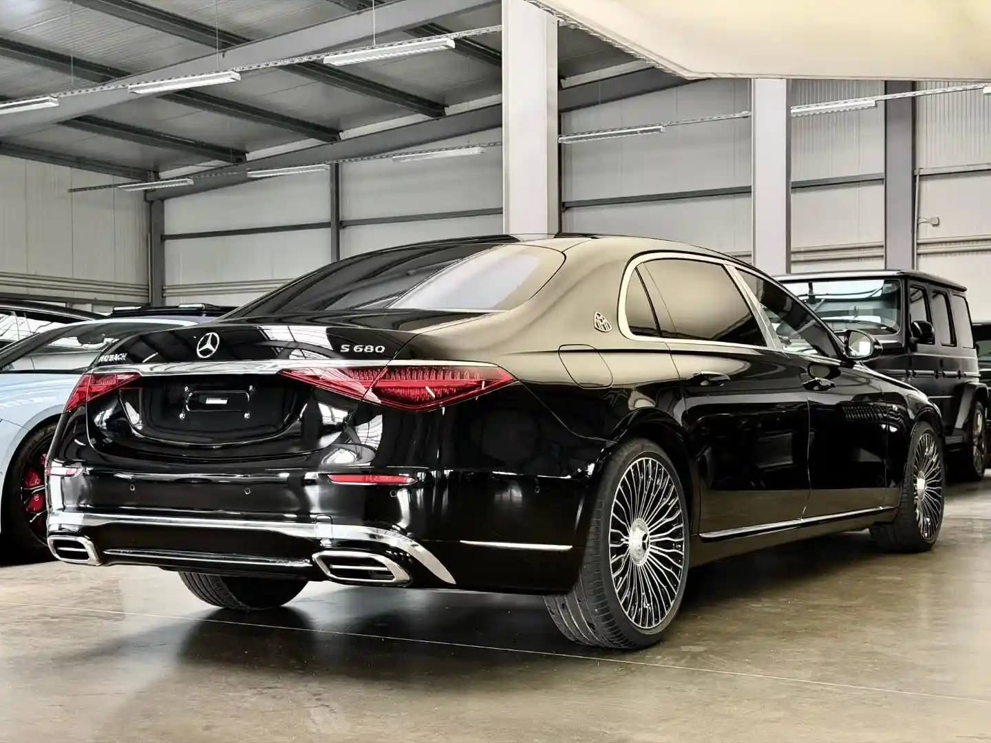 Mercedes-Benz S 680