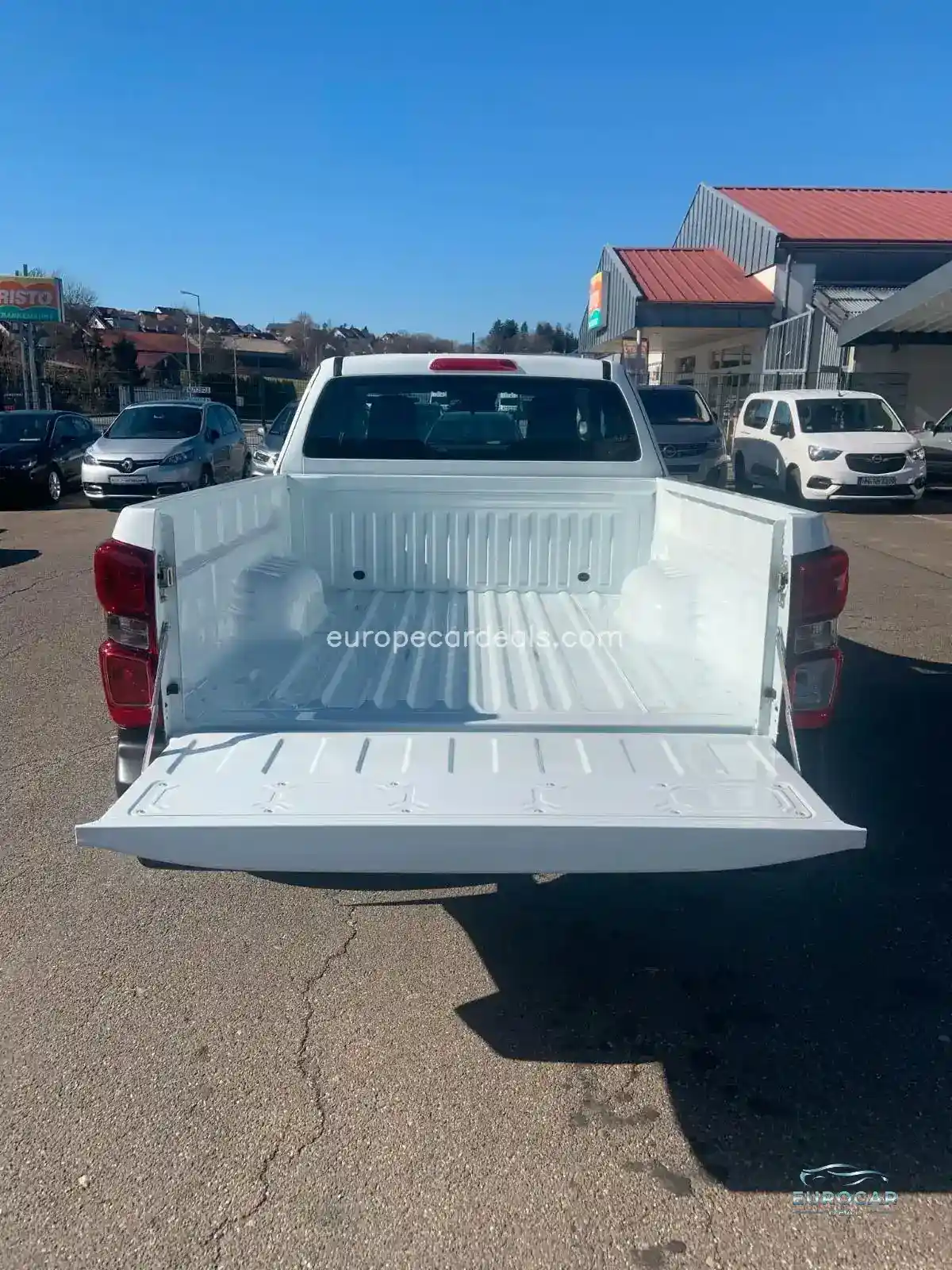 Space Cab 4WD AHK + Beschicht. o. Wanne