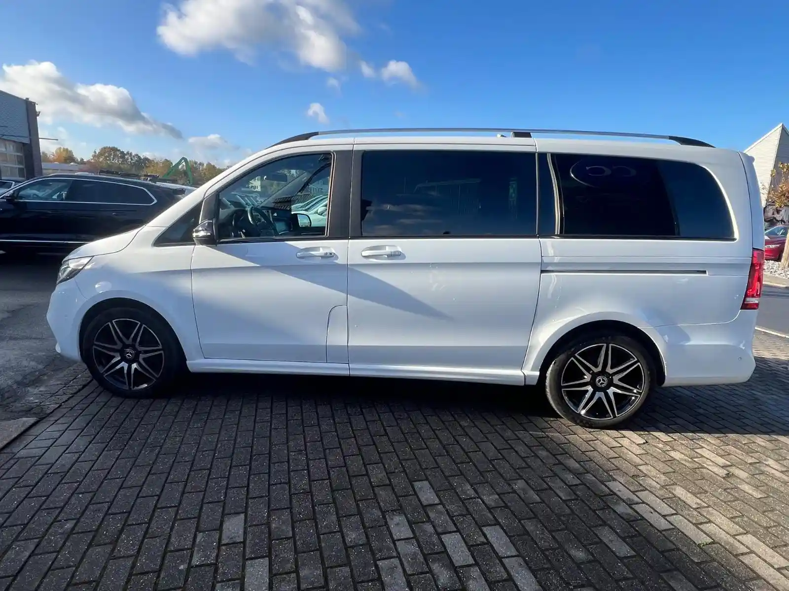 Mercedes-Benz V 250