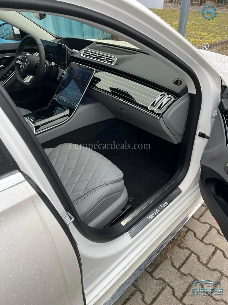 Mercedes-Benz S 400