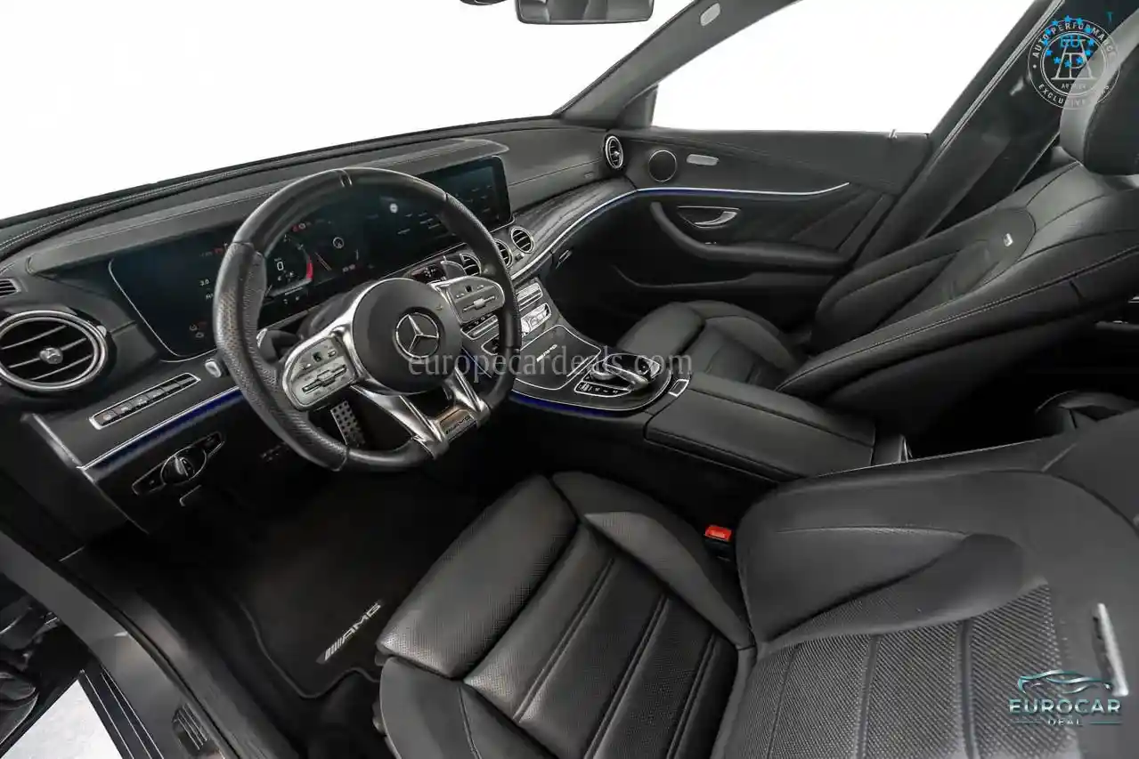 Mercedes-Benz E 63 AMG