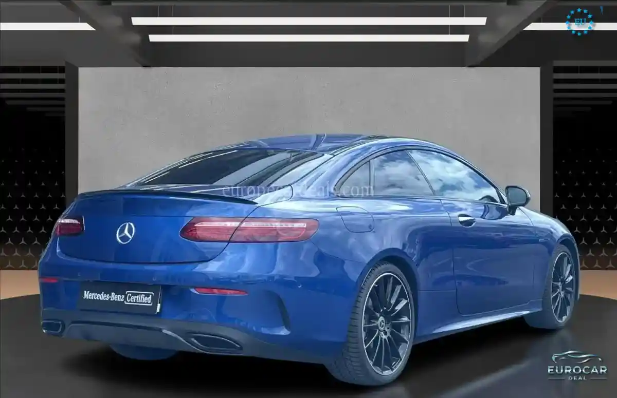 Mercedes-Benz E 300