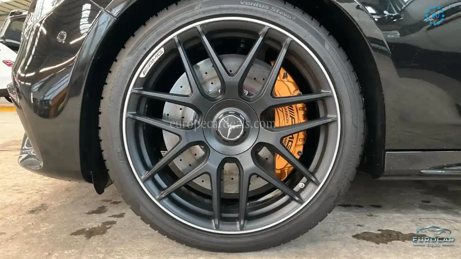 Mercedes-Benz E 63 AMG