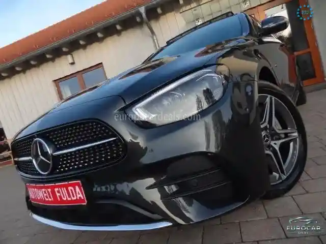 Mercedes-Benz E 300