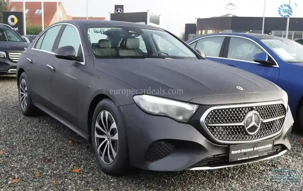 Mercedes-Benz E 220
