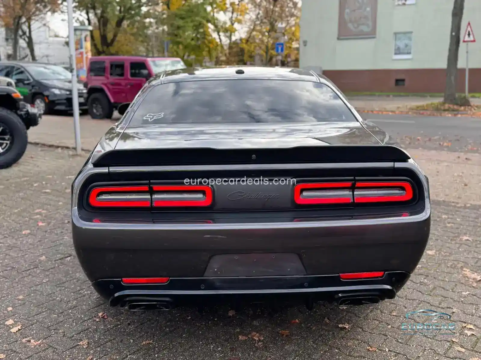 Dodge Challenger