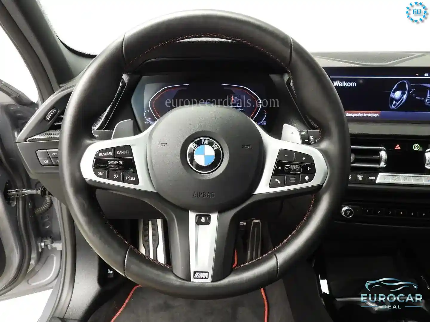 BMW 128