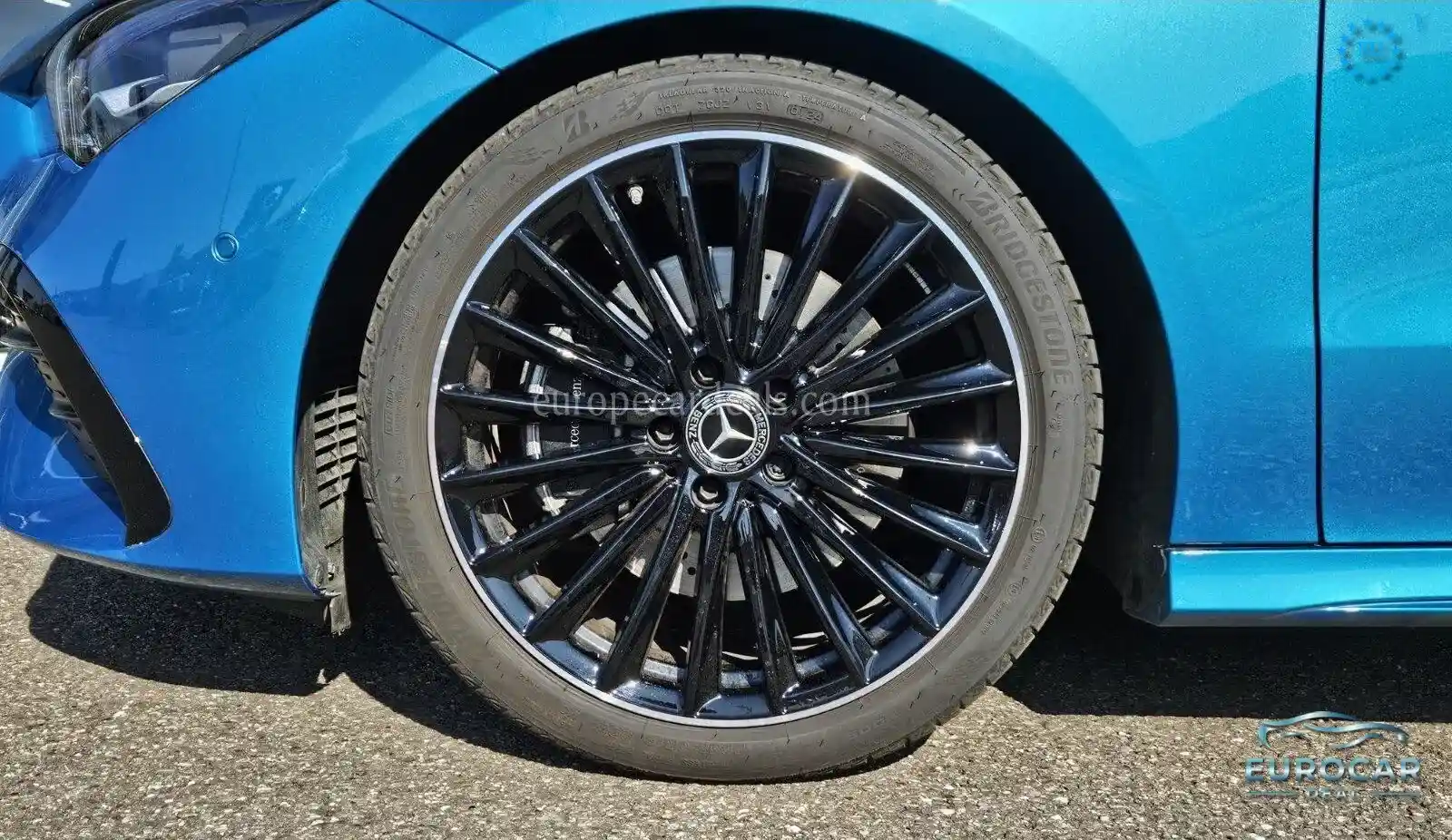 Mercedes-Benz CLA 220