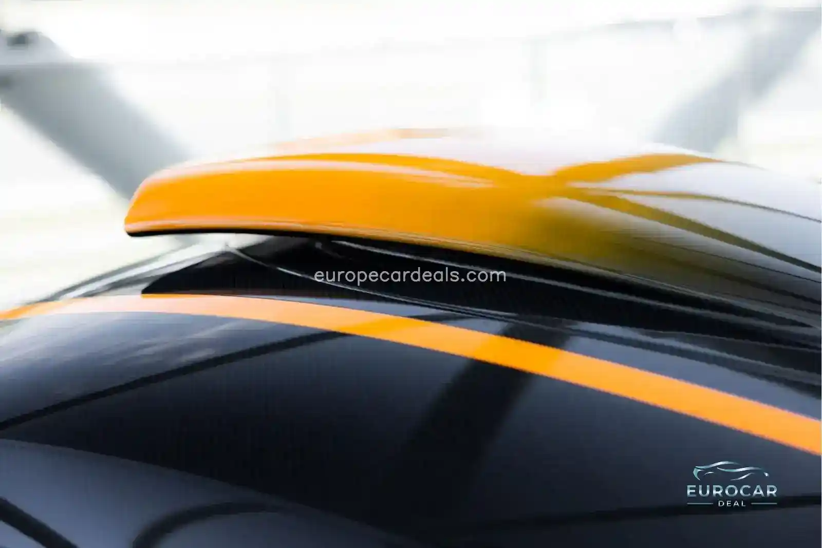 McLaren 620R