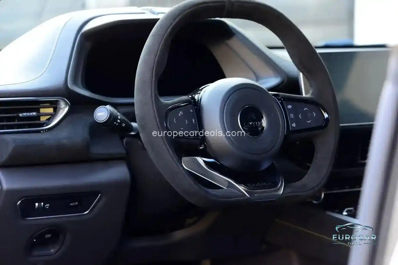 Lotus Emira