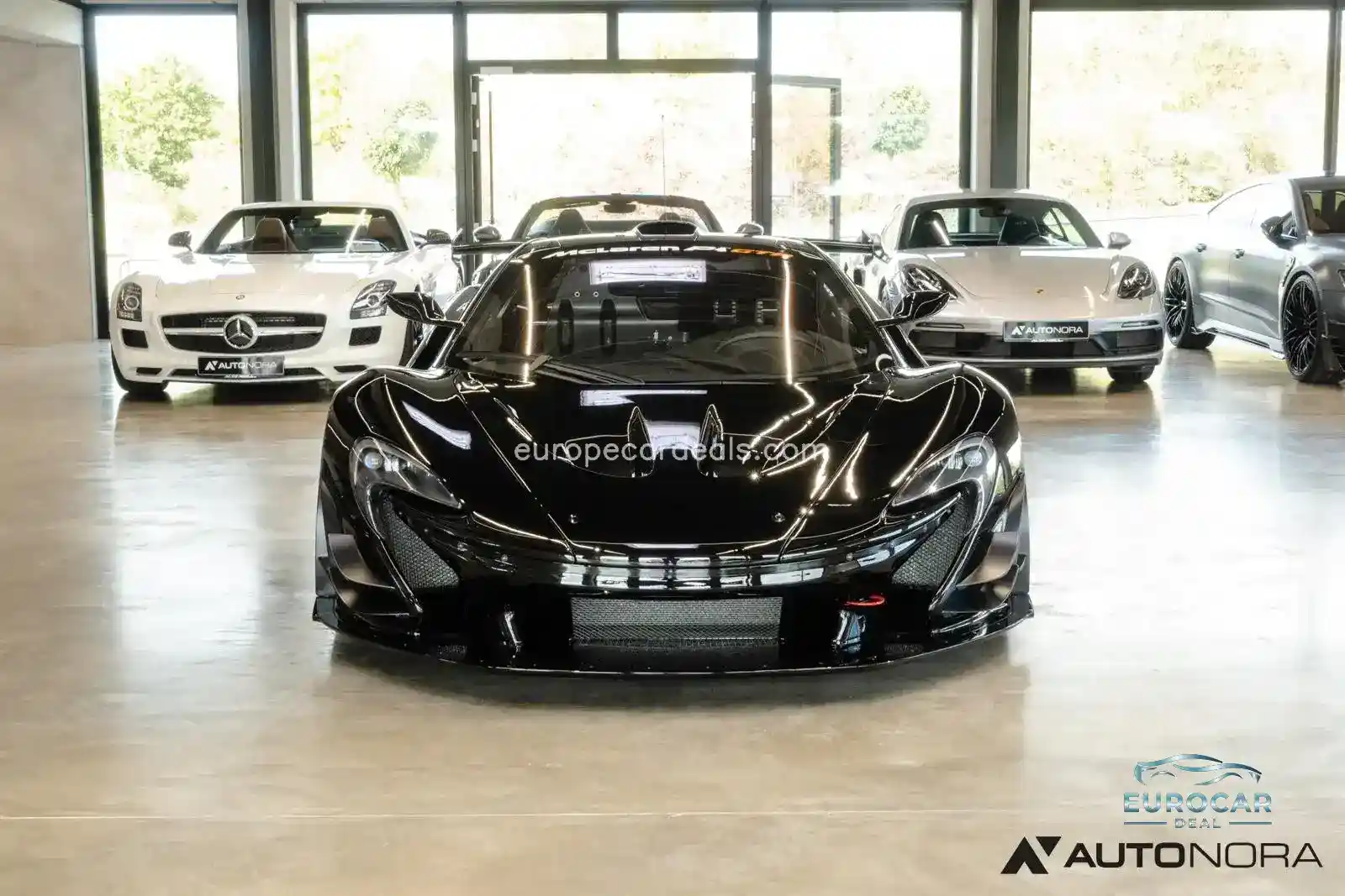 McLaren P1