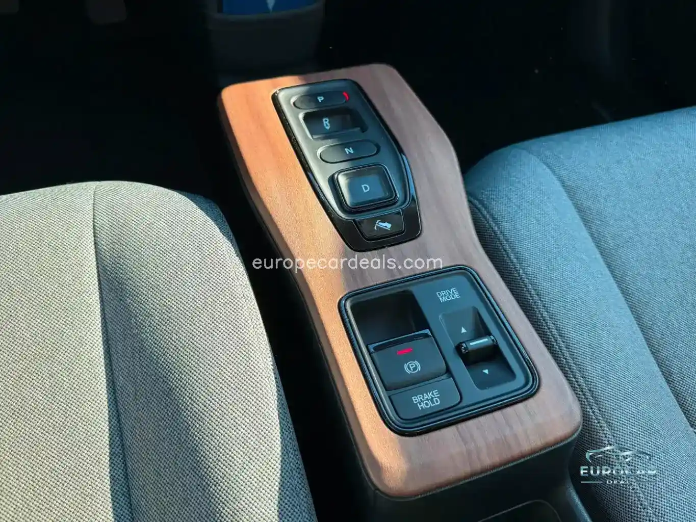Honda e