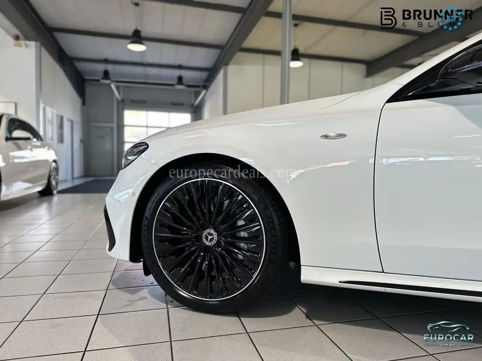 Mercedes-Benz E 300