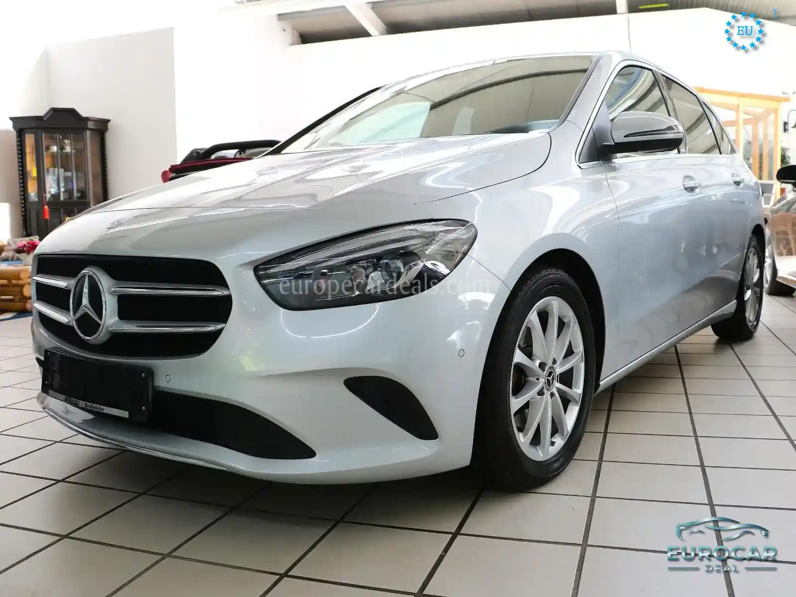 Mercedes-Benz B 200