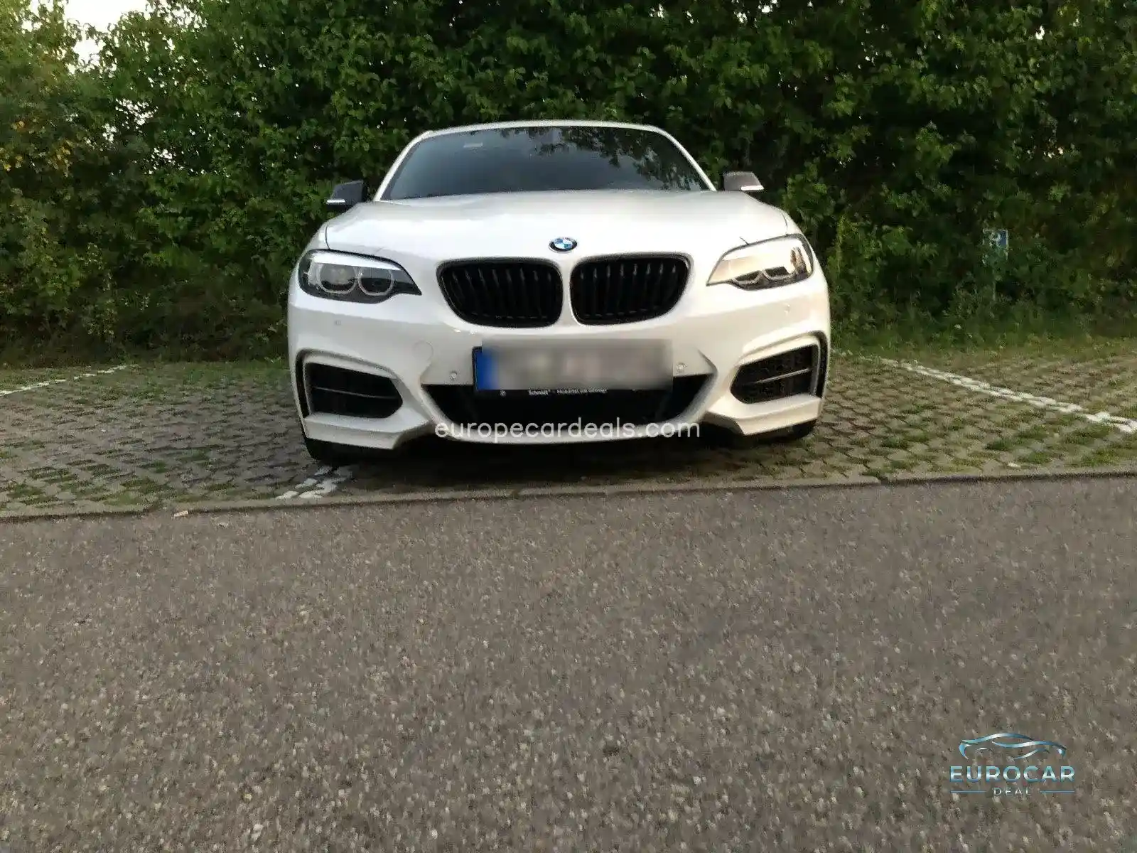 BMW M240i