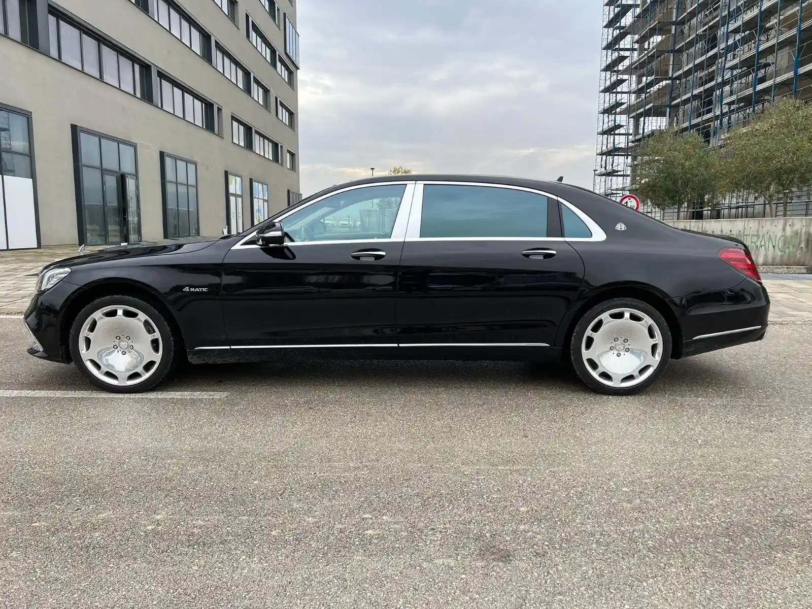 Mercedes-Benz S 500
