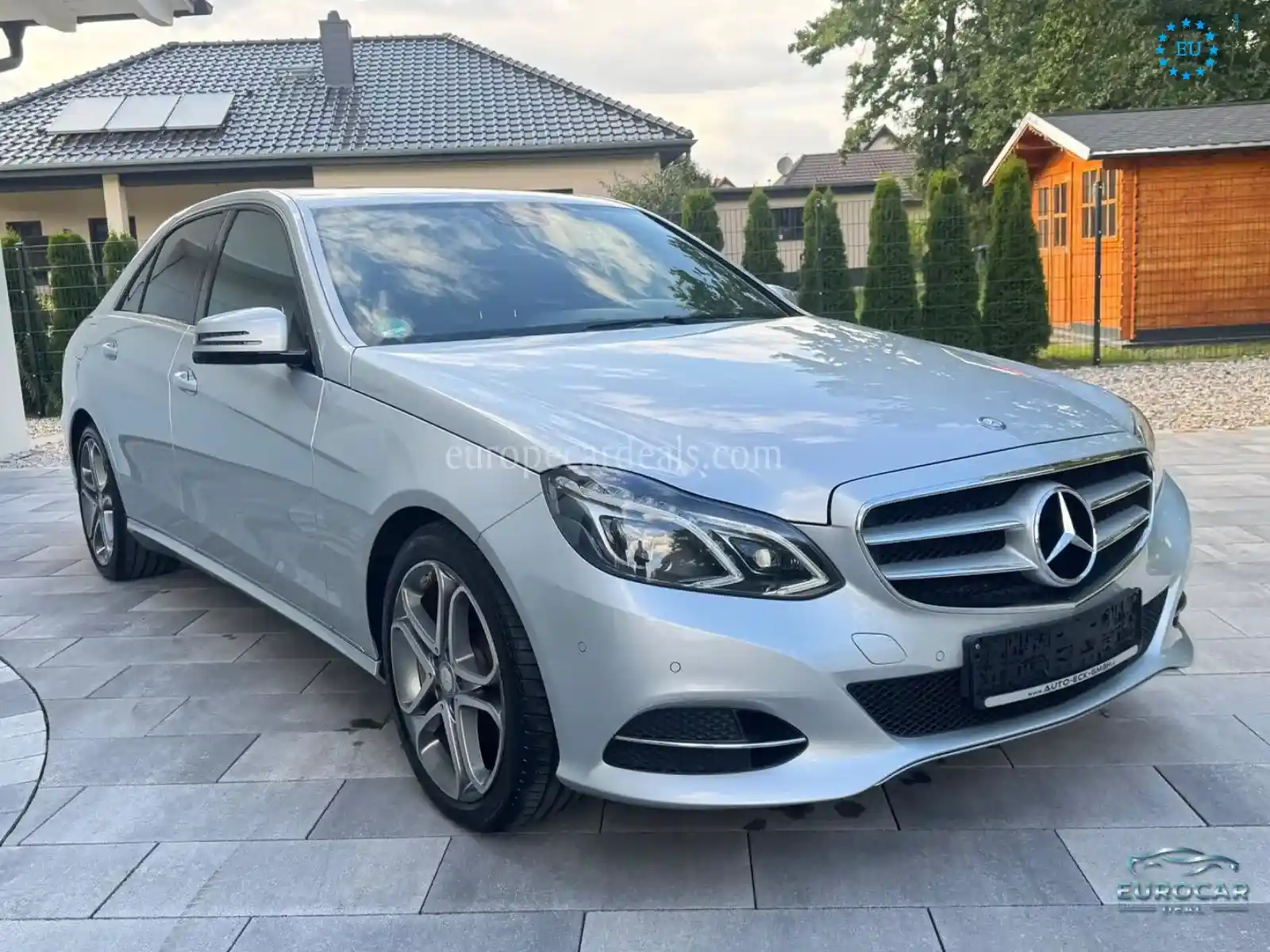 Mercedes-Benz E 200