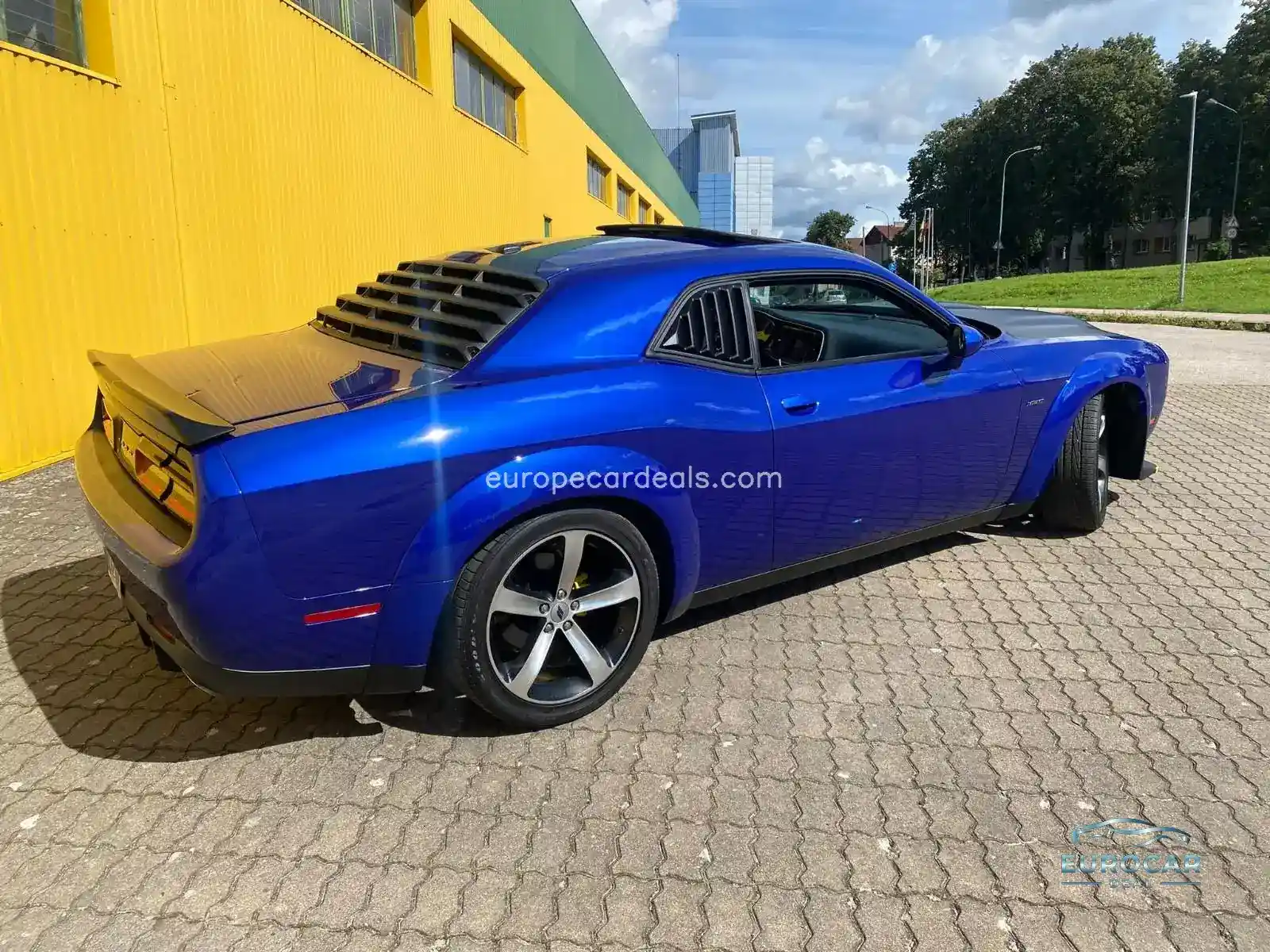 Dodge Challenger