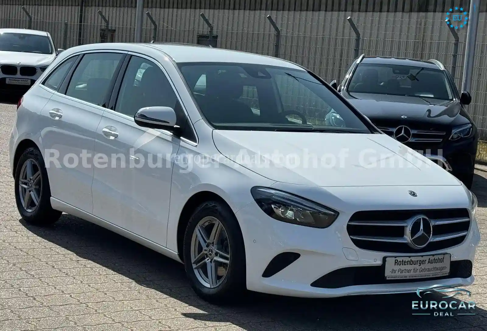Mercedes-Benz B 180