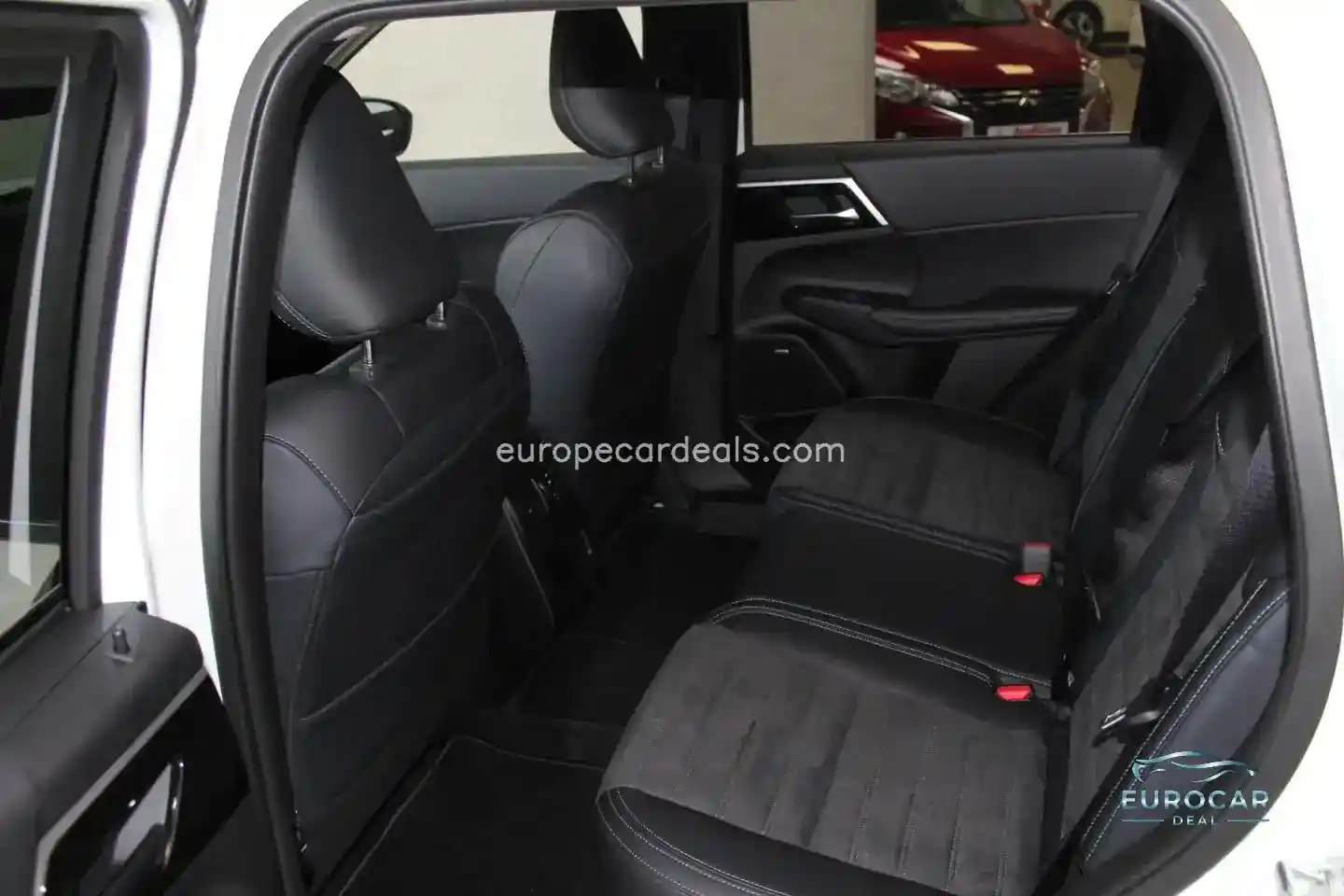 Mitsubishi Plug-in Hybrid Outlander