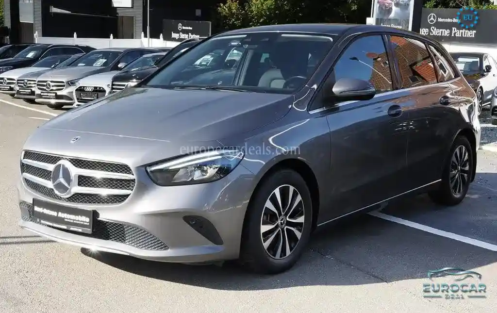 Mercedes-Benz B 180