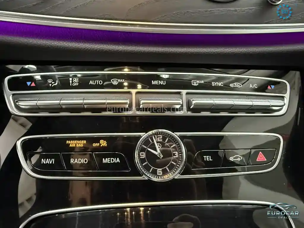 Mercedes-Benz E 220