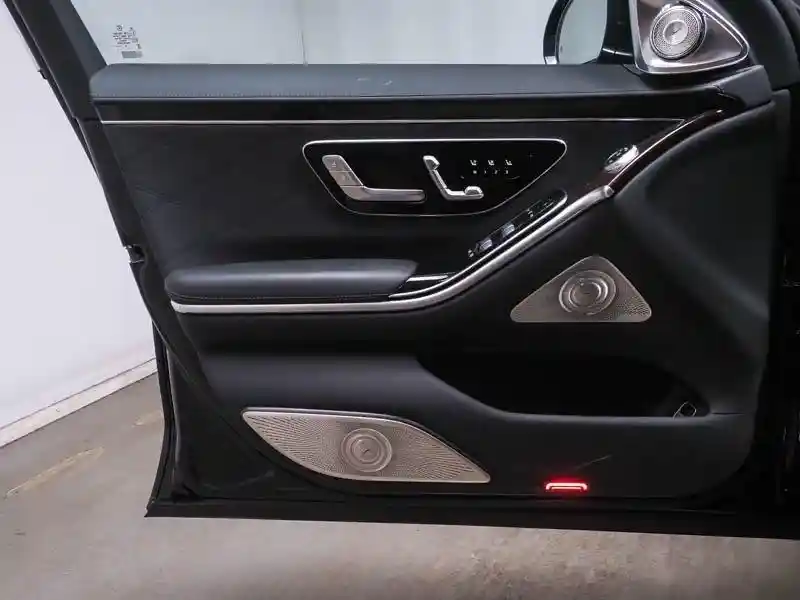 Mercedes-Benz S 680