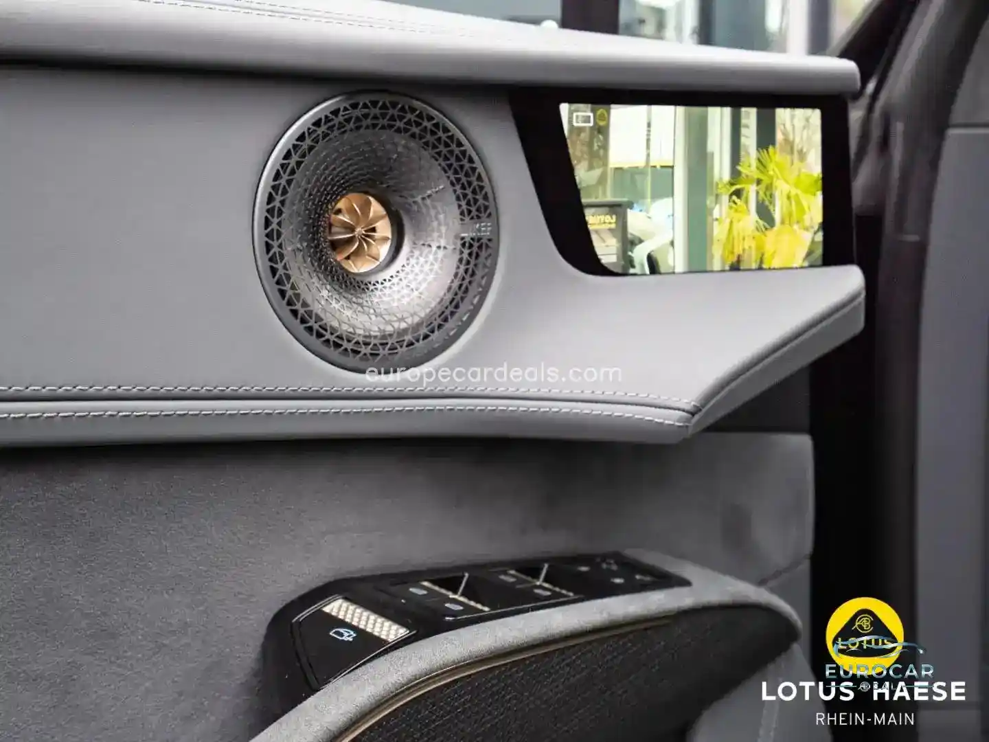 Lotus Eletre