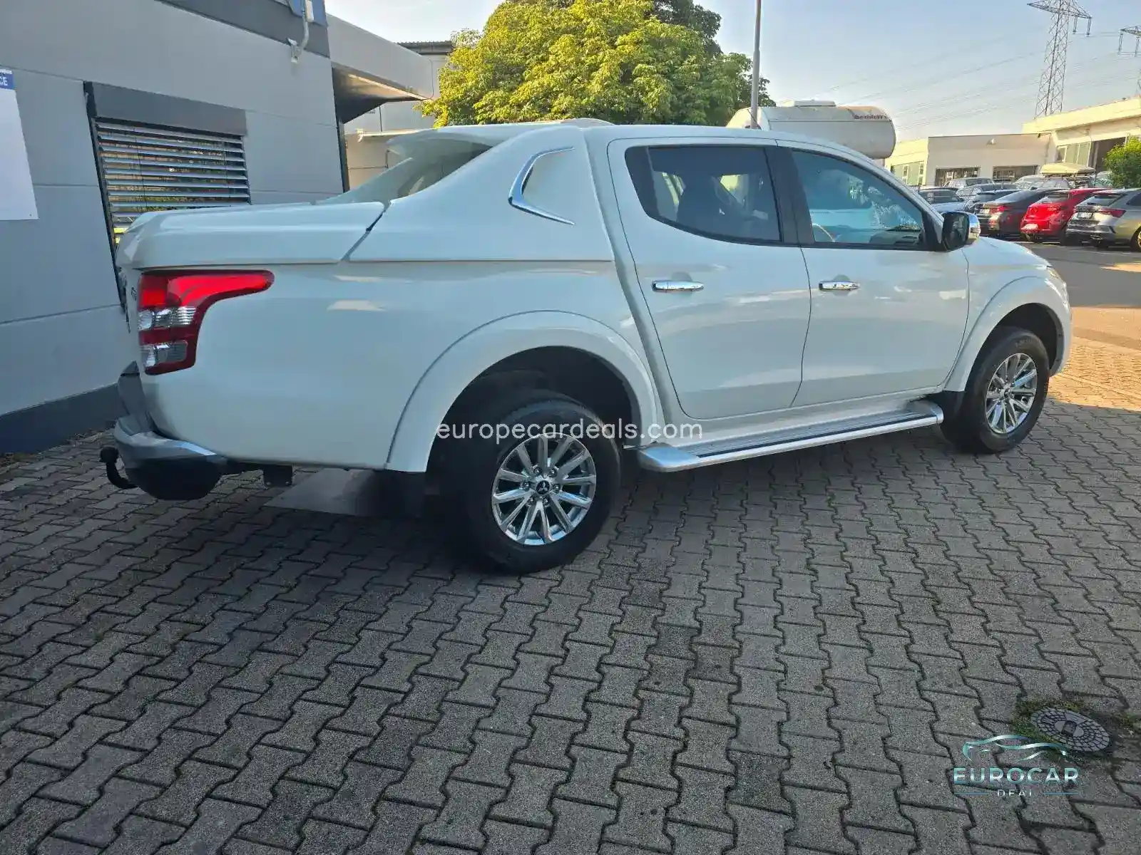 Mitsubishi L200